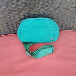 Pander Nylon Crossbody, Belt Bag. Emerald Green. Nwot
